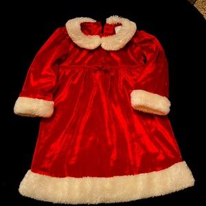 Wonder kids ted dress with white trim 2T